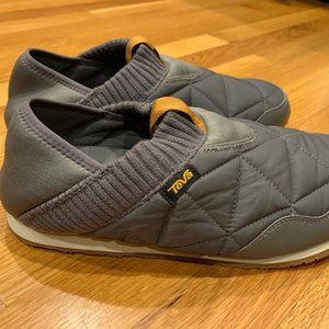 Brand New Teva Slipper Sneakers